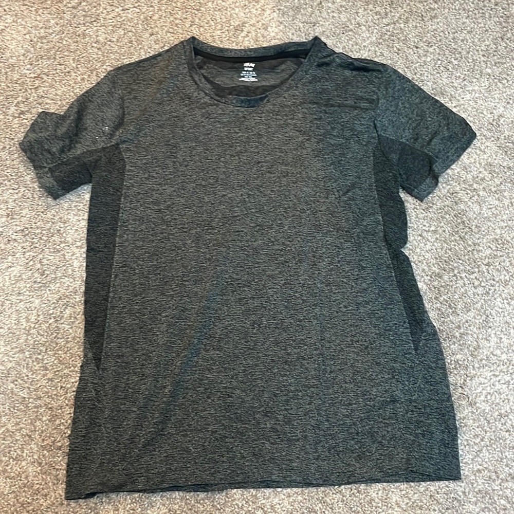 H&M